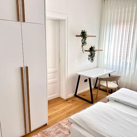 Modern 2 Bedroom In Centre, Free Parking Apartamento *